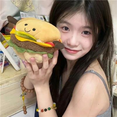 铁窗艳侣